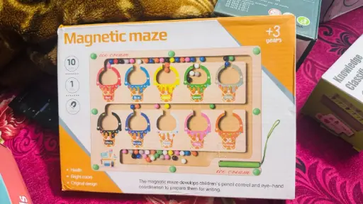 magnatic maze